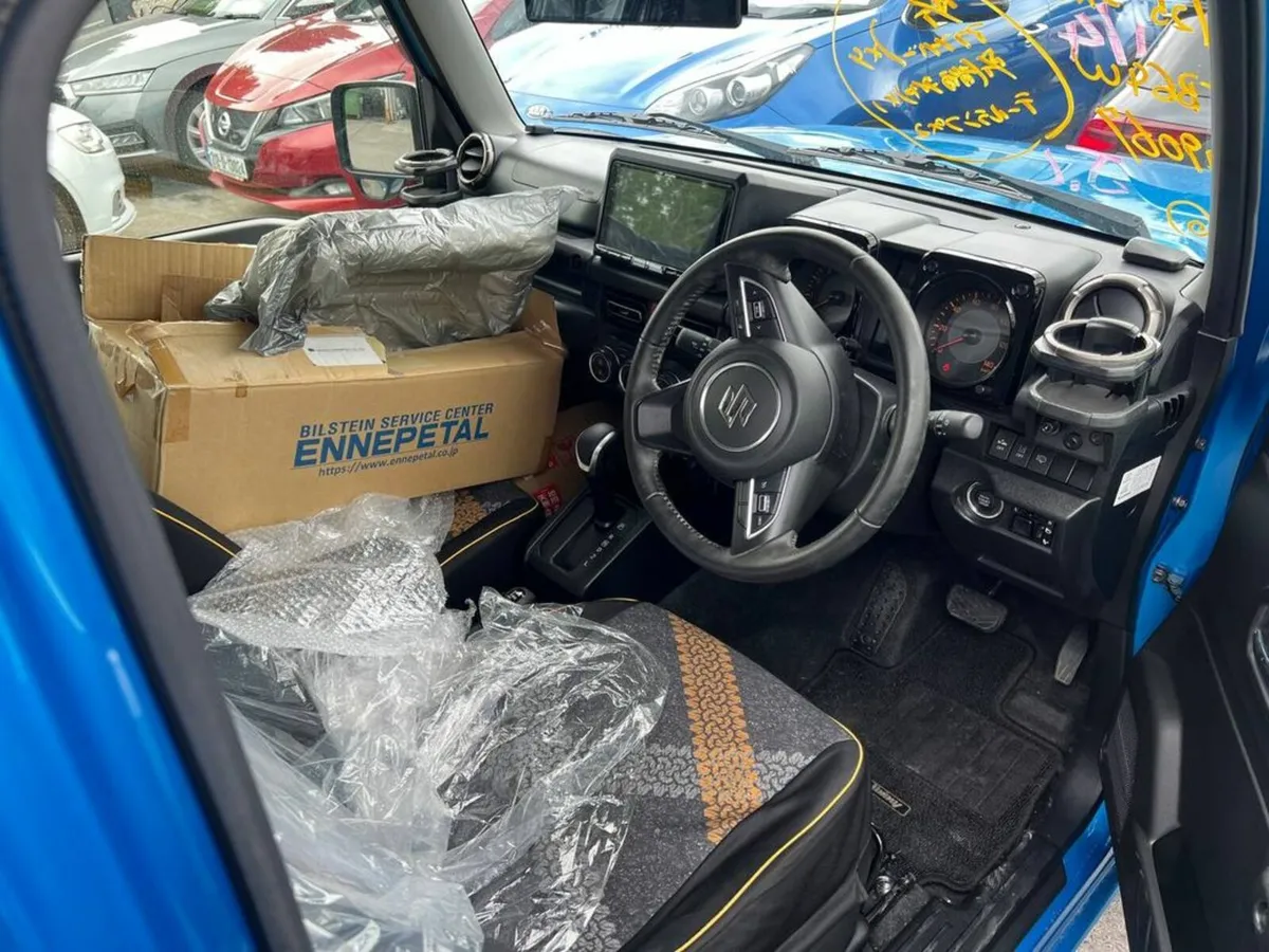 Suzuki Jimny 660cc 4WD AUTO // SELECTABLE 4WD LOW - Image 2