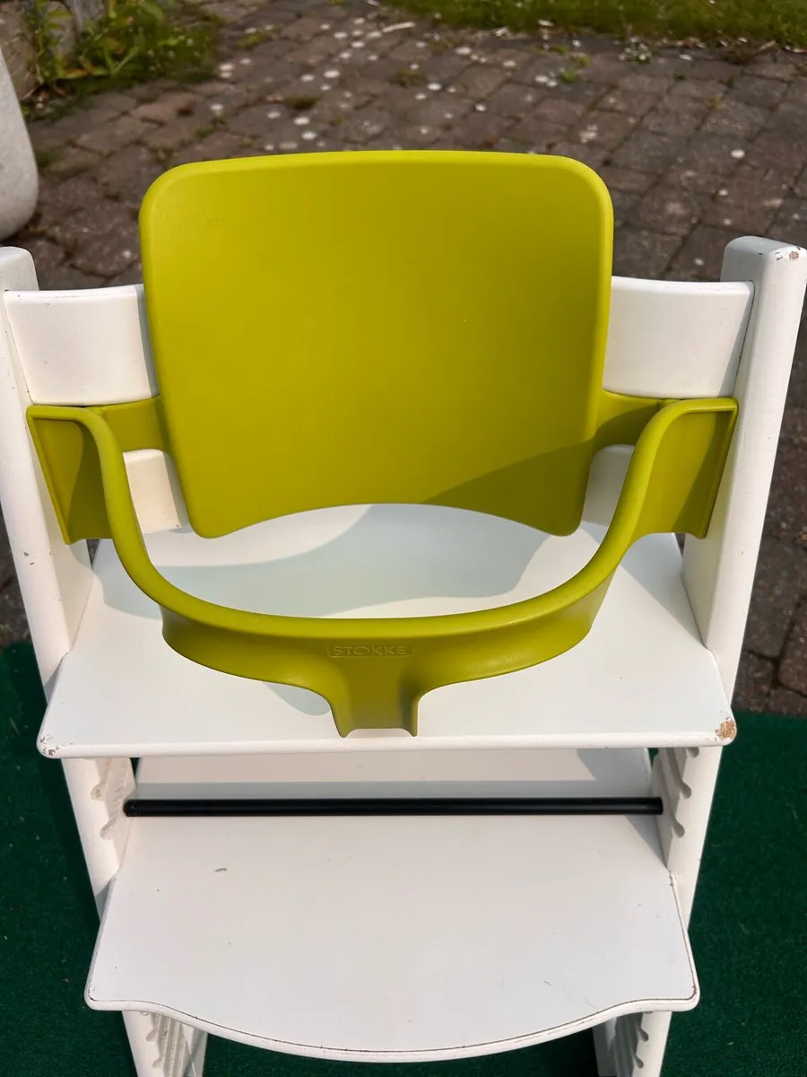 Tripp trapp chair with seat - Image 2