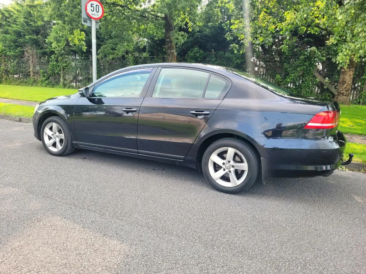 SPOTLESS 2011 VW PASSAT NEW NCT/TAXED. - Image 2