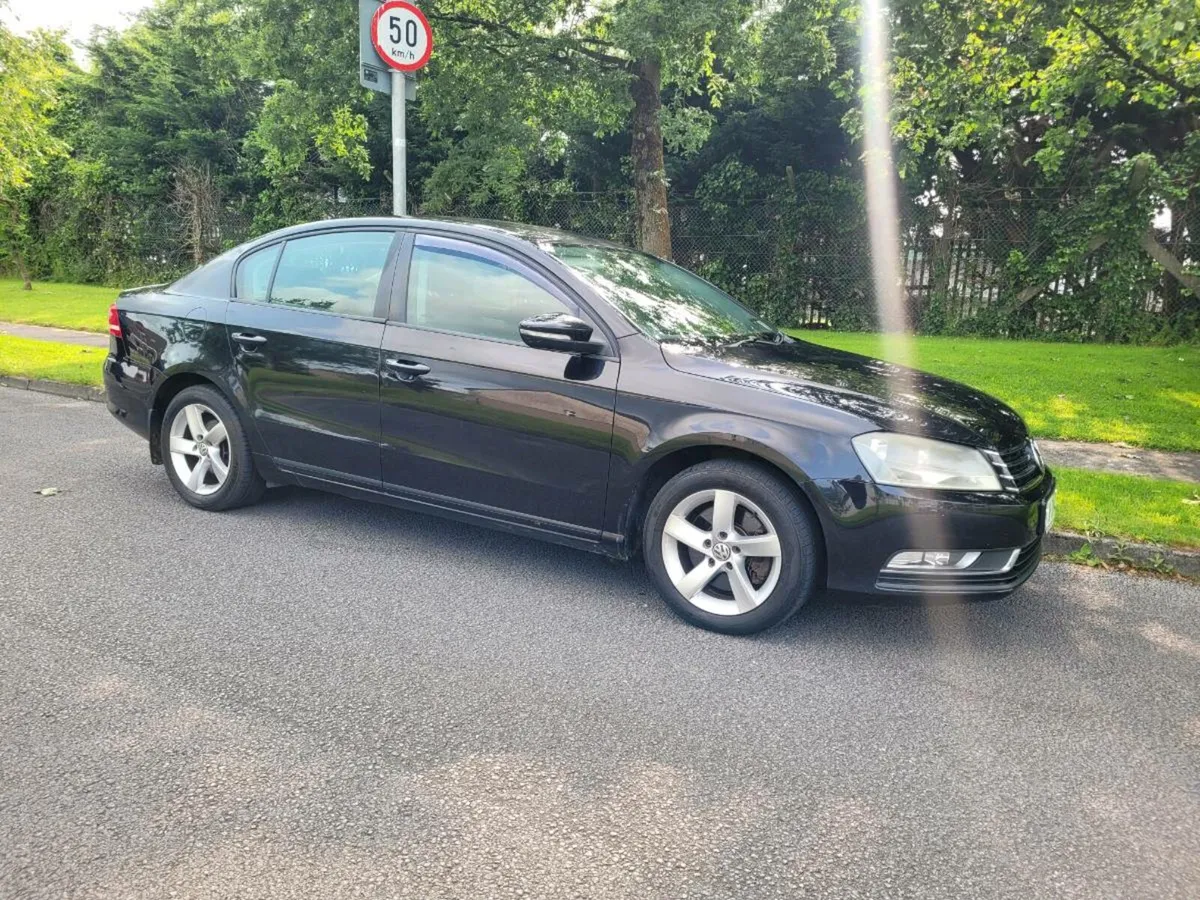 SPOTLESS 2011 VW PASSAT NEW NCT/TAXED. - Image 3