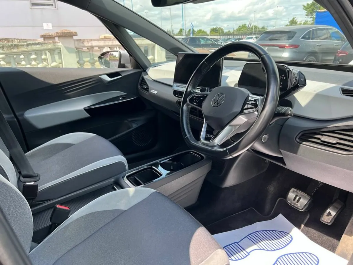 Volkswagen ID.3 PRO 1ST PLUS // HEATED SEATS // MU - Image 2