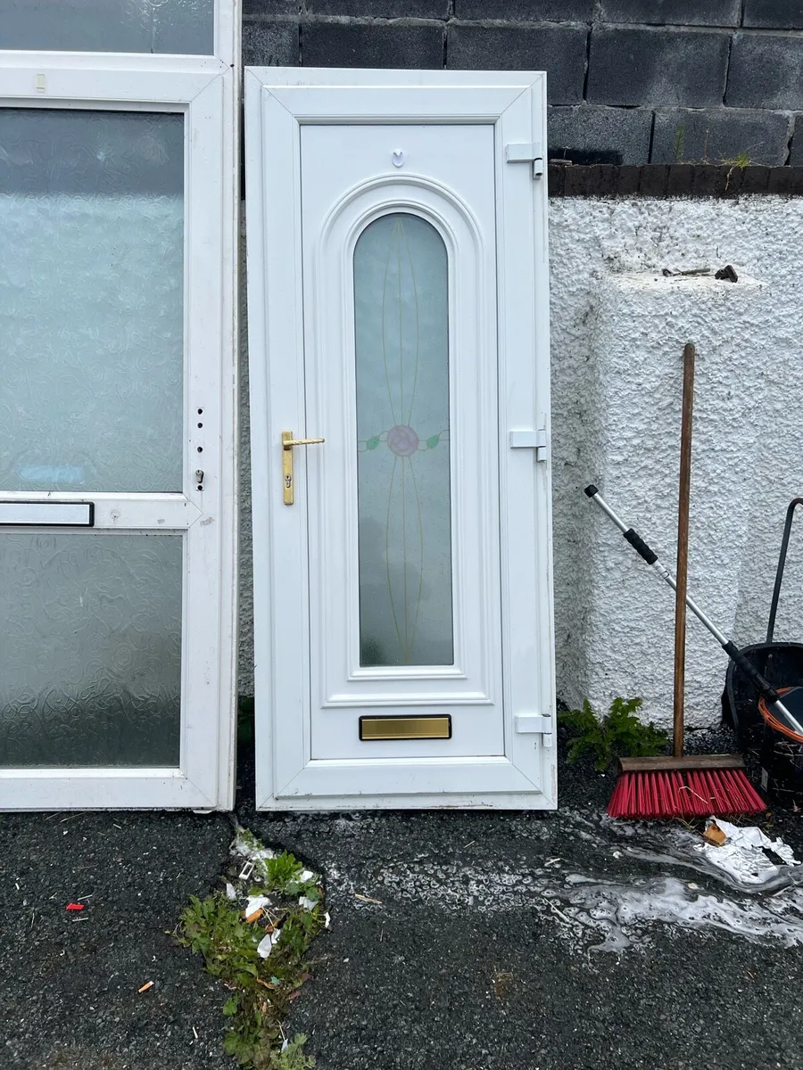 Pvc front door - Image 3