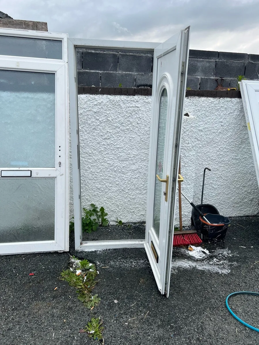 Pvc front door - Image 4