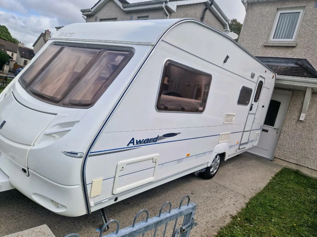 2008 model 4 berth ace award  in good condition - Image 2