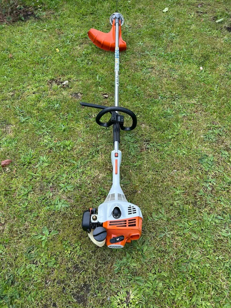 Stihl FS 55R strimmer - Image 1