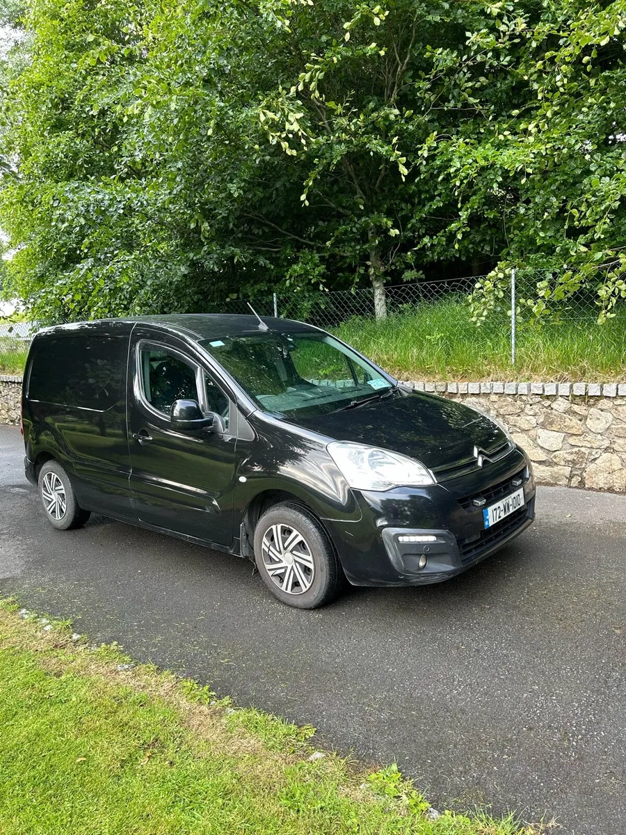 Citroen Berlingo AUTOMATIC - Image 1