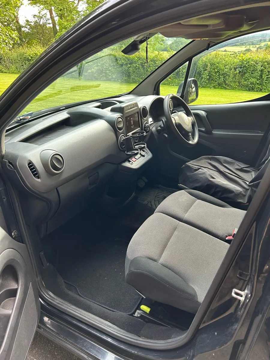 Citroen Berlingo AUTOMATIC - Image 3
