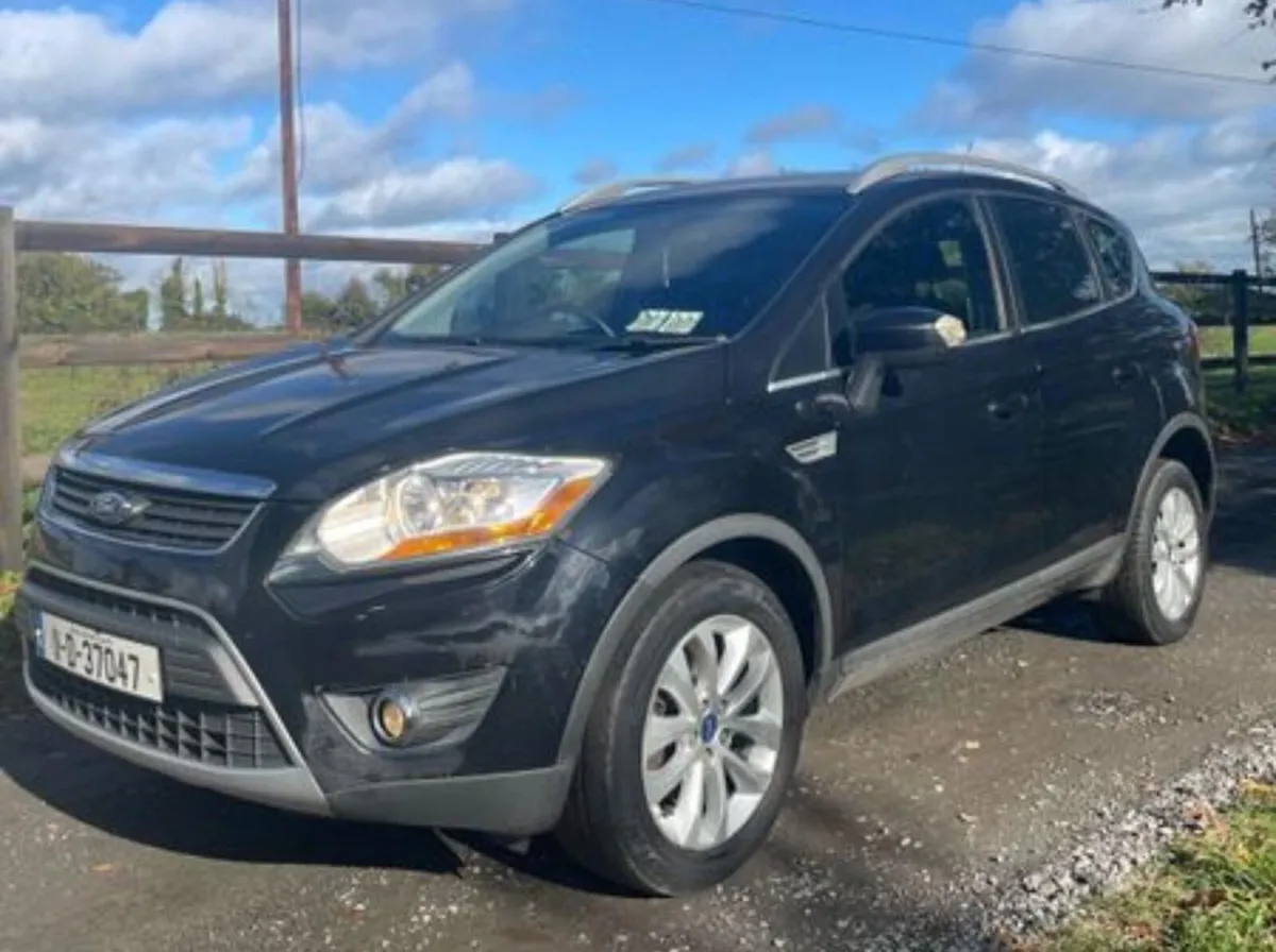 Ford Kuga 2011 DOE 09/25 - Image 1