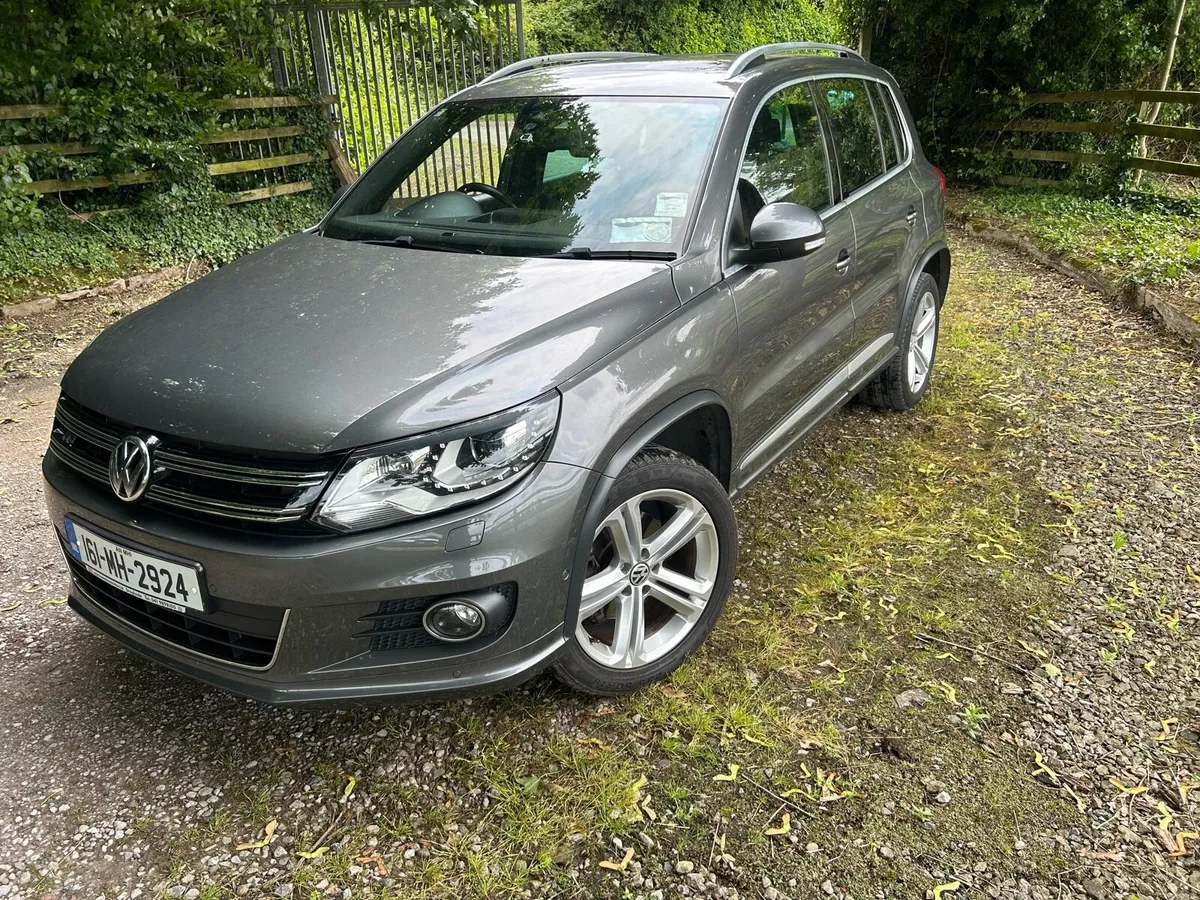 Volkswagen Tiguan R Line - Image 2