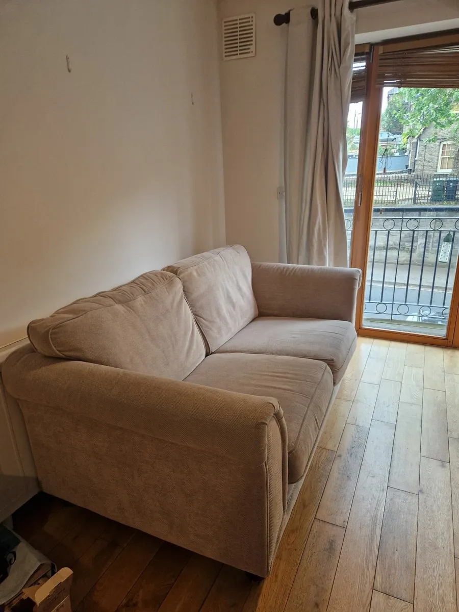 Couch 2 seater - casey's - Image 2