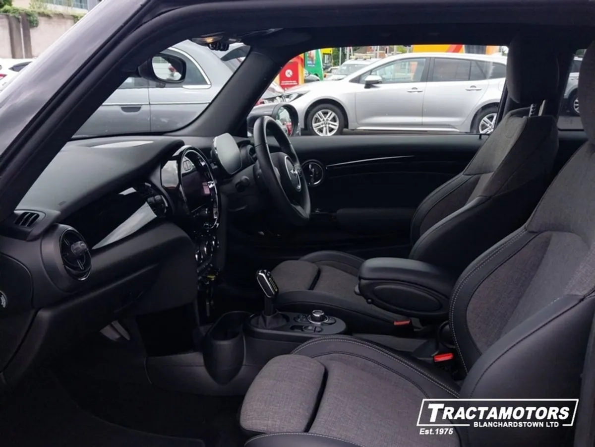 MINI HATCH Auto Electric L2 Cooper - Image 4