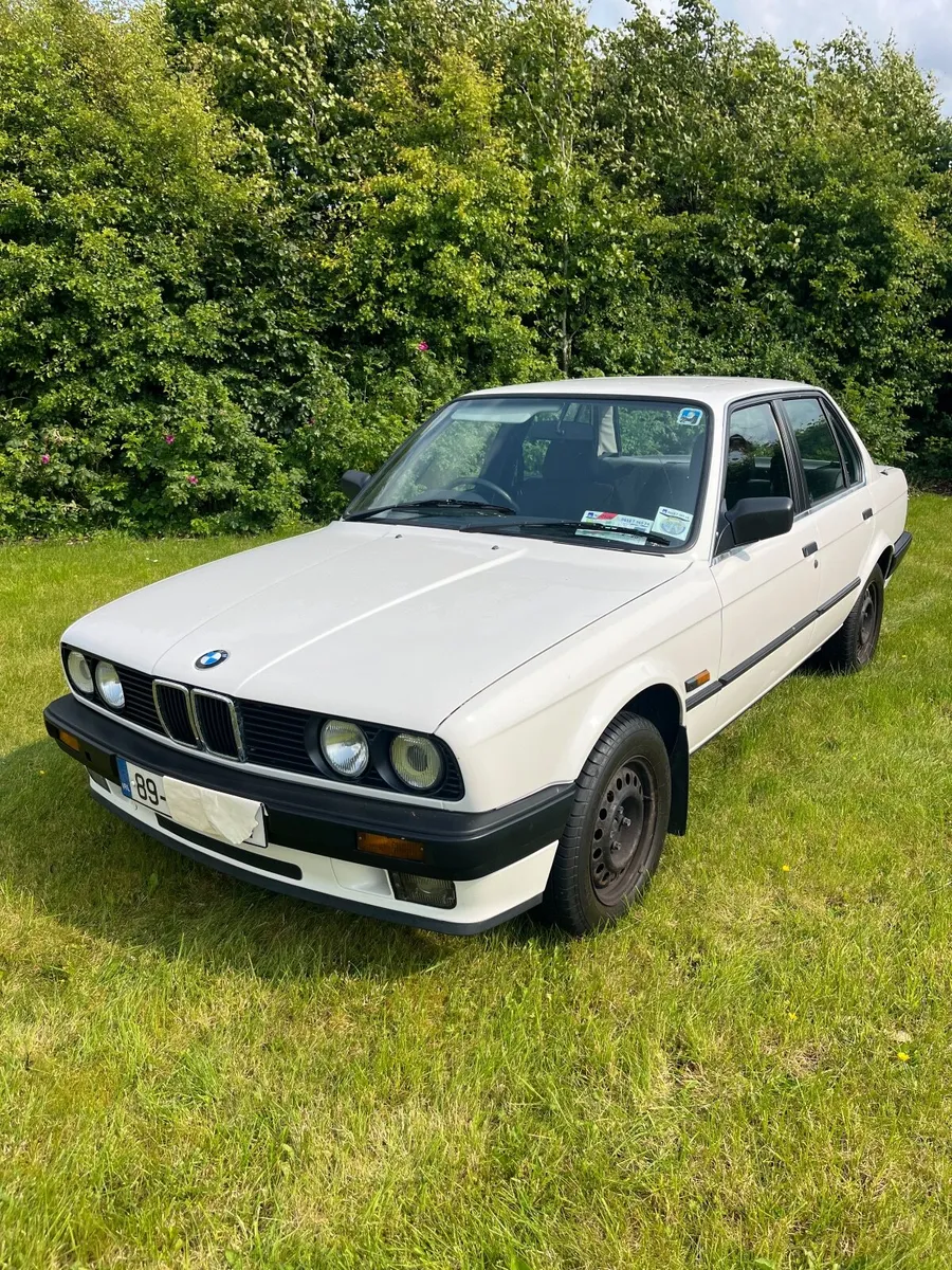 BMW 3-Series 1989 - Image 1
