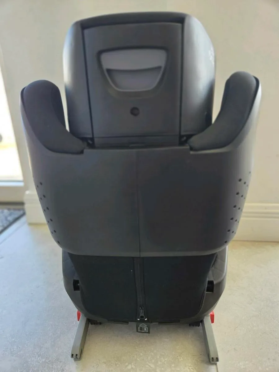 KIDFIX i-SIZE High backed booster seat - Image 3
