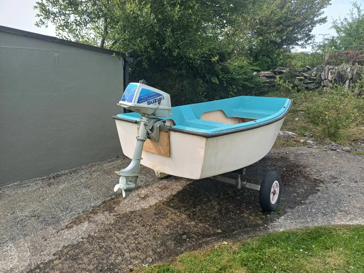 Rigid fibreglass boat / tender - Image 2