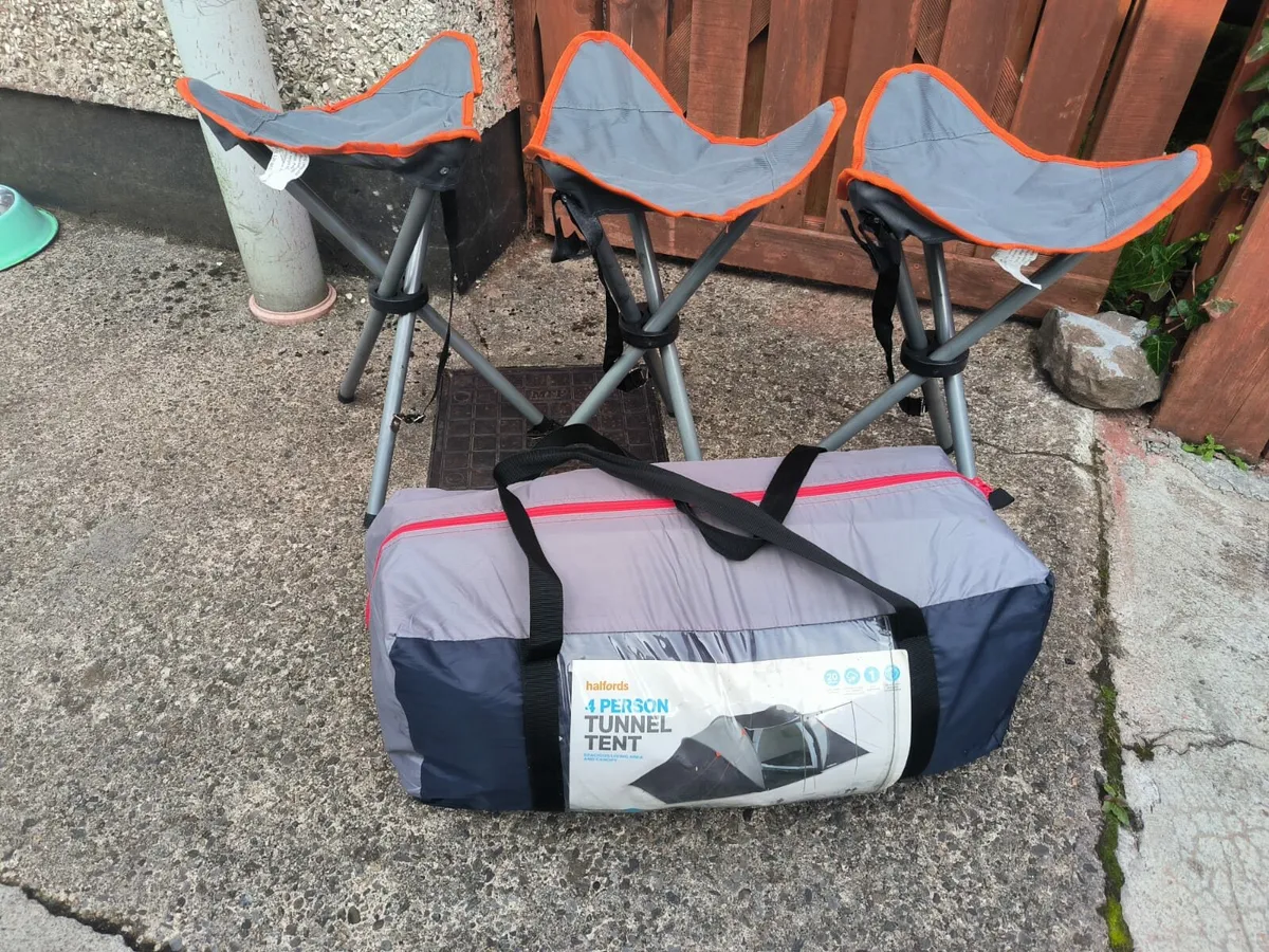 Tunnel Tent 4 Persons - Image 1