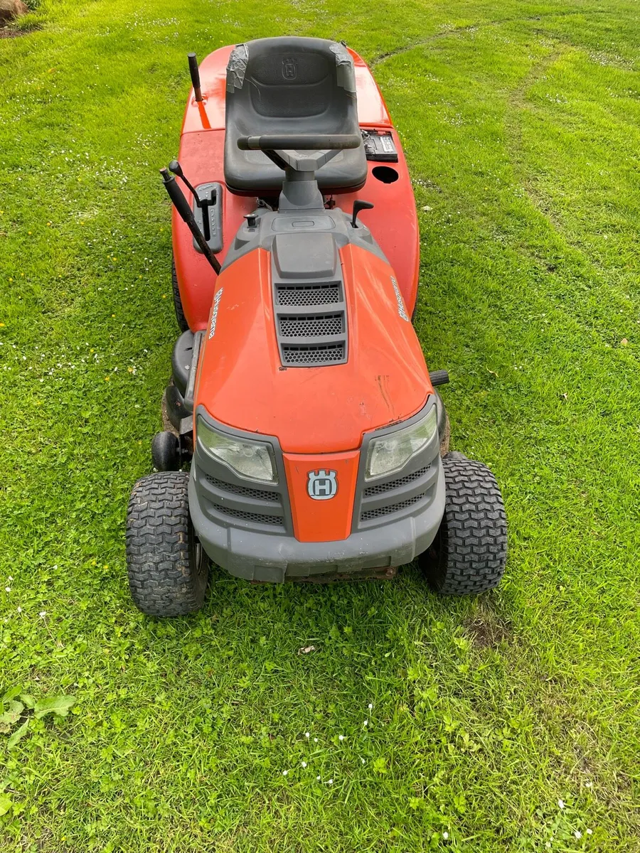 Husqvarna CT151 ride on - Image 4