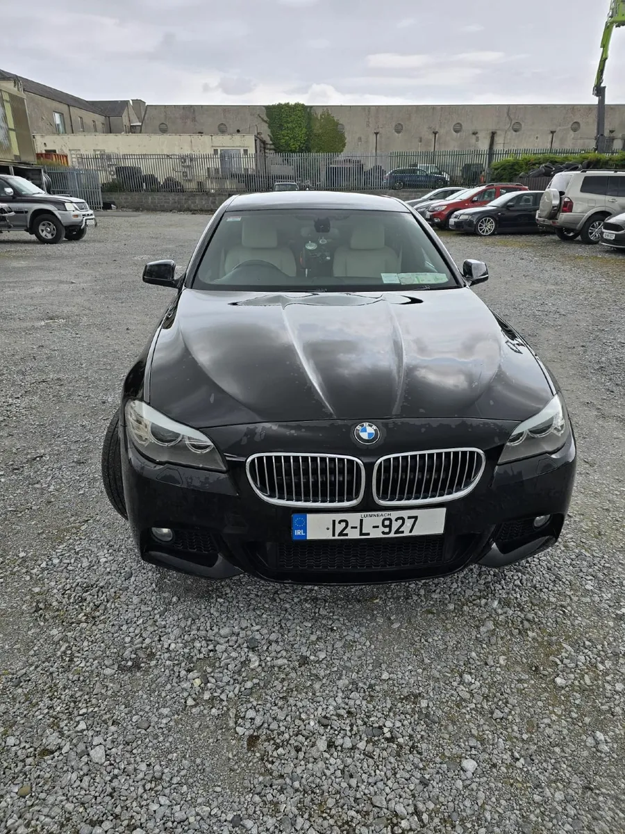 BMW 5-Series 2012 - Image 2