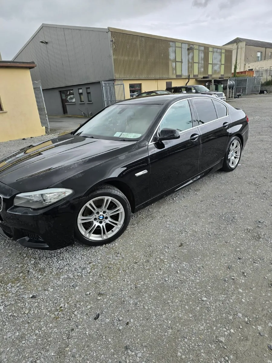 BMW 5-Series 2012 - Image 3