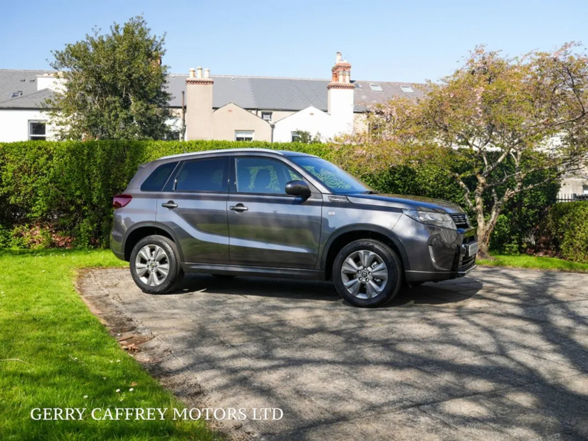 Suzuki Vitara Facelift Motion 1.5 Full Hybrid - Image 3