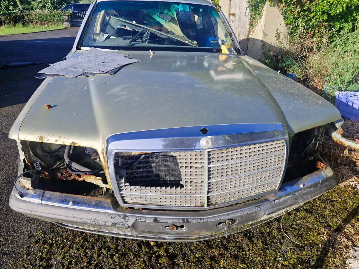 Mercedes 380sel - Image 1
