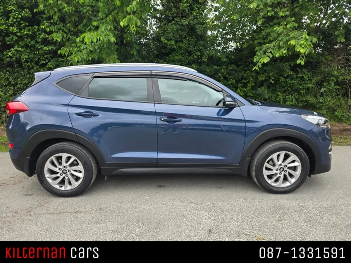 Hyundai Tucson Ix35 Comfort Plus 5DR - Image 3
