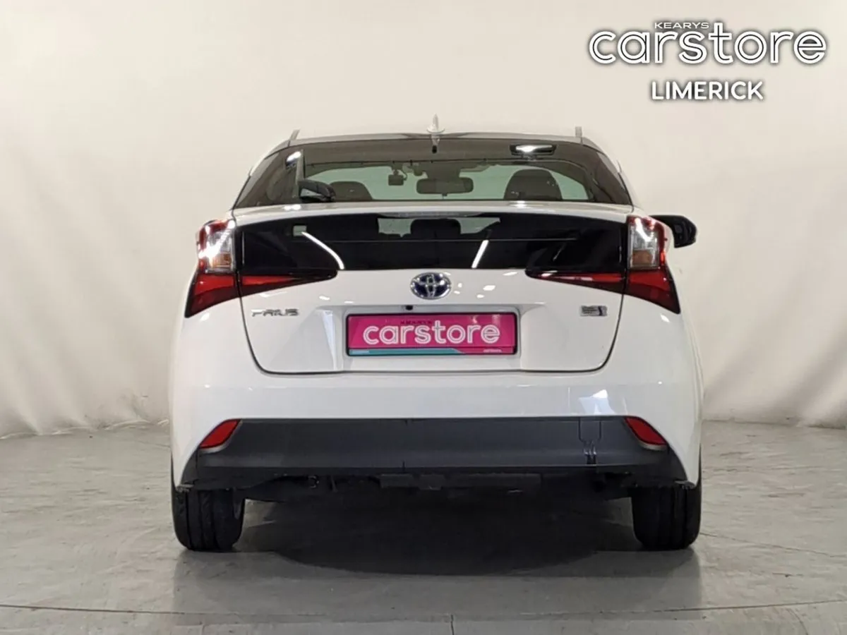Toyota Prius 1.8 Litre Petrol Hybrid - Image 4