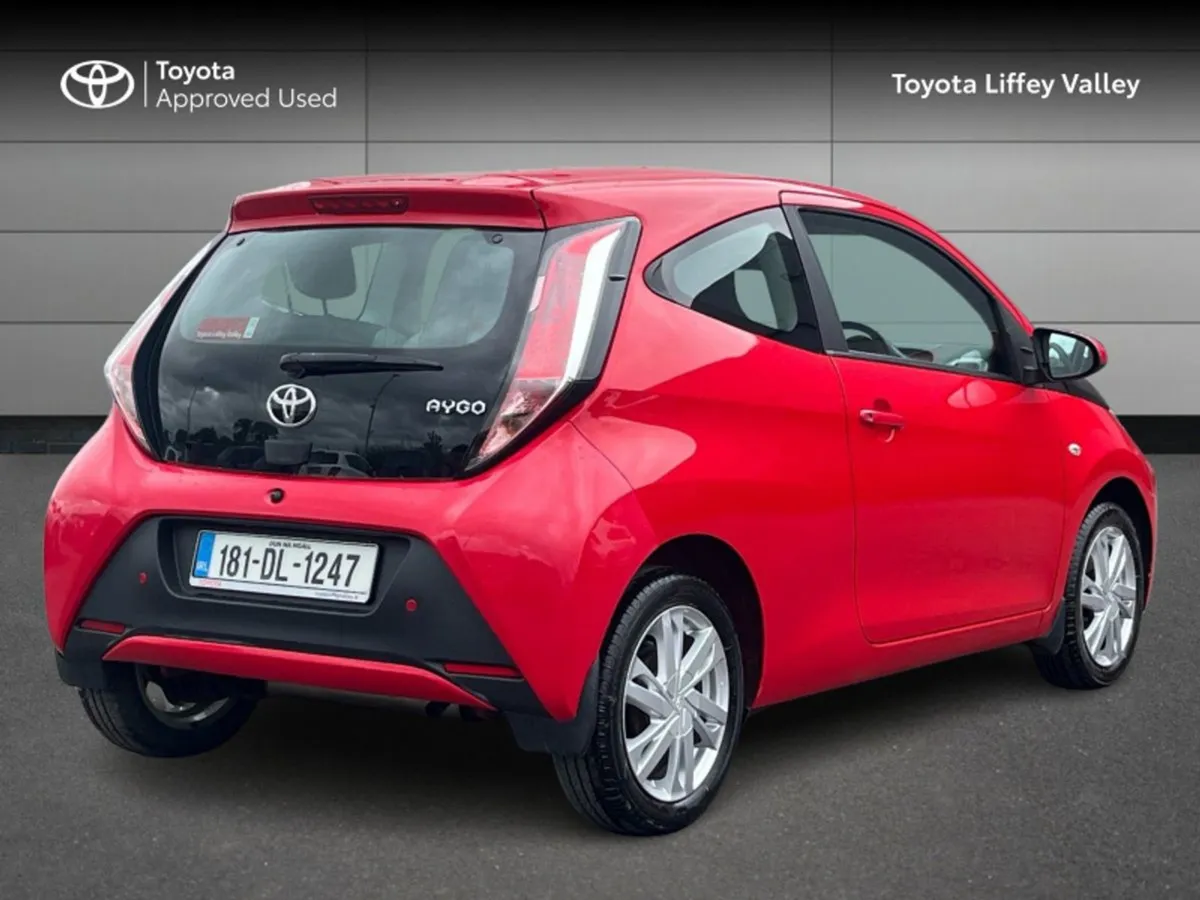 Toyota AYGO Aygo 1.0 3DR X-play - Image 2