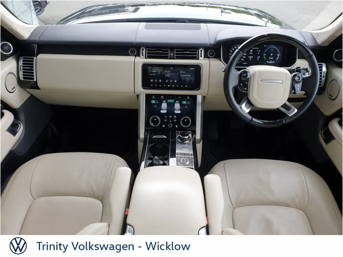 Land Rover Range Rover Black Edition Autobiograph - Image 2