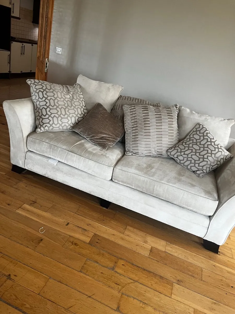 Sofa - Image 2