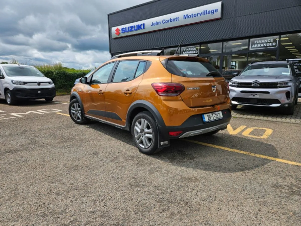 Dacia Sandero Stepway Comfort TCE 100 LPG MY - Image 2