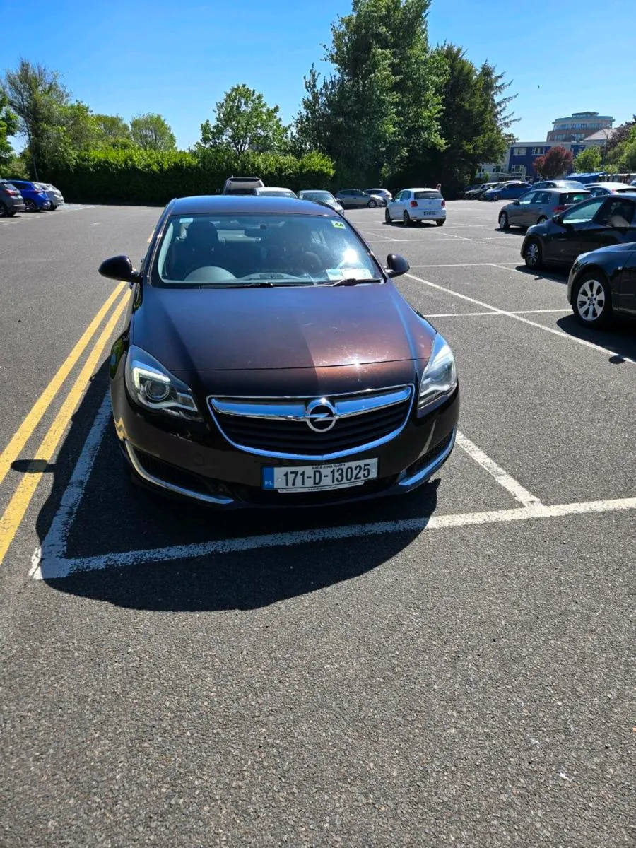 Car - Image 1
