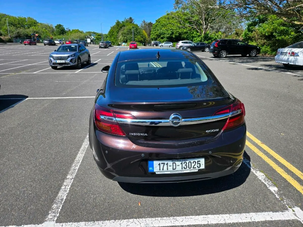 Car - Image 4