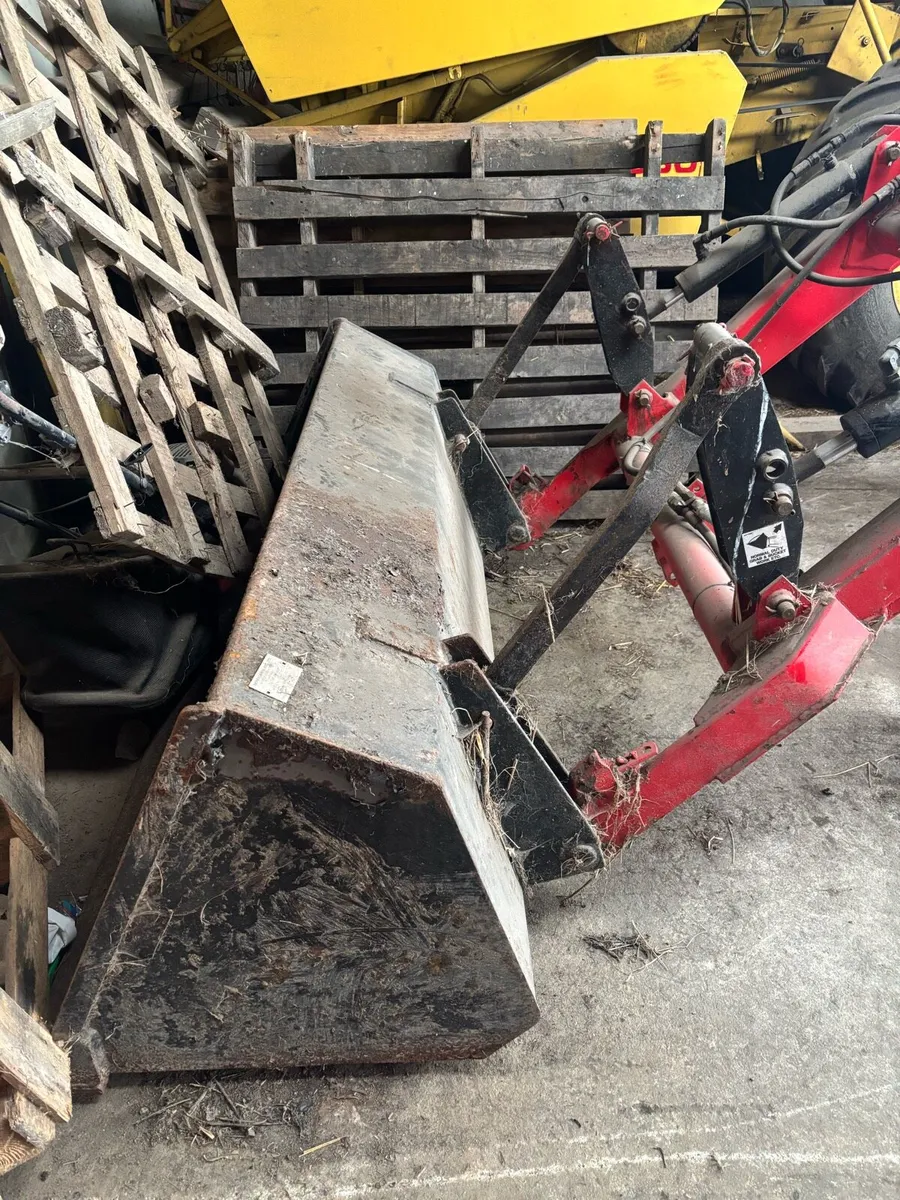 Massey Ferguson 880 loader - Image 4
