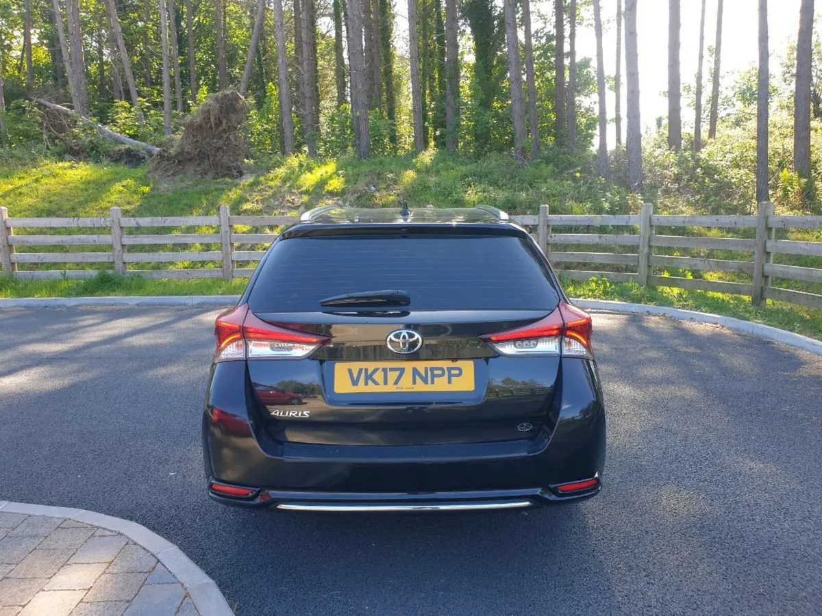 2017 Toyota Auris Icon Tss d4d estate - Image 4