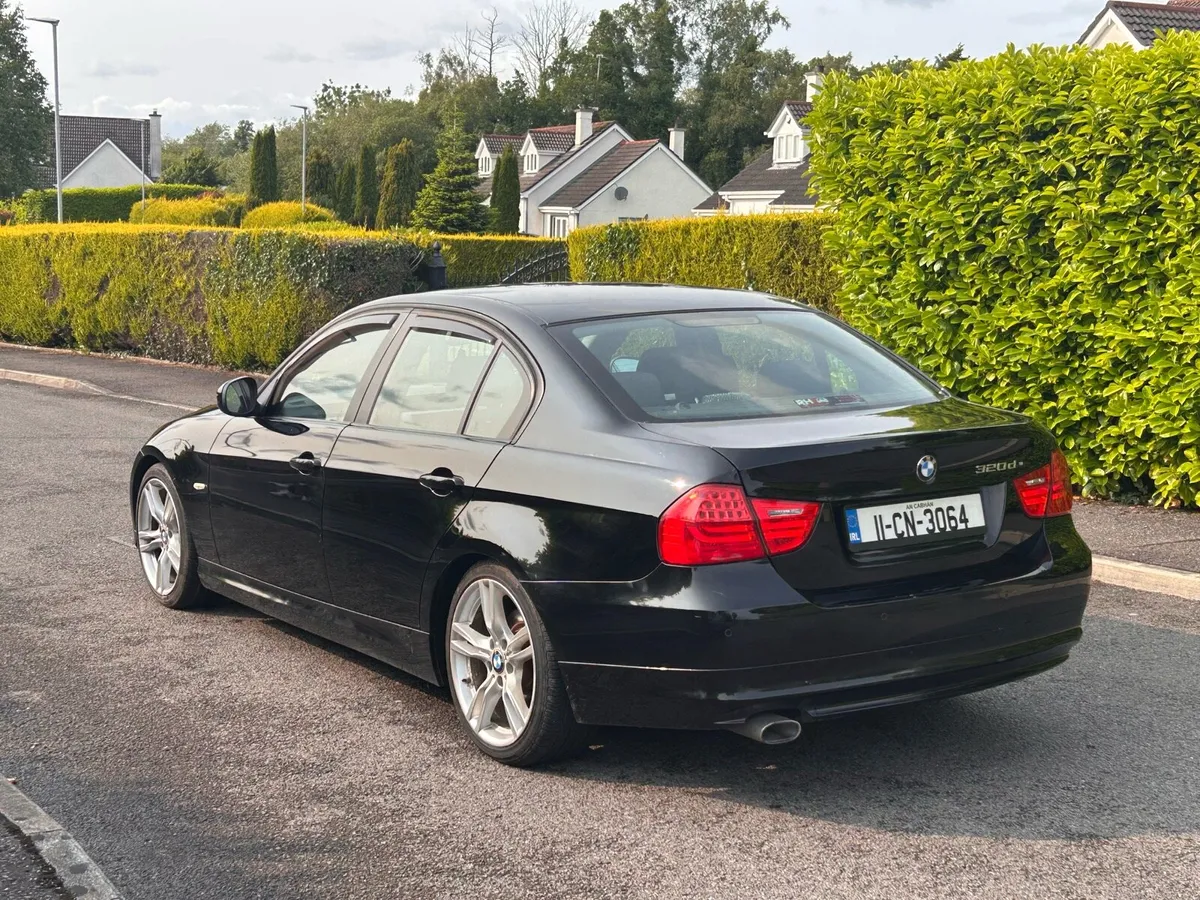 11 BMW E90 320d New nct & Taxd - Image 4