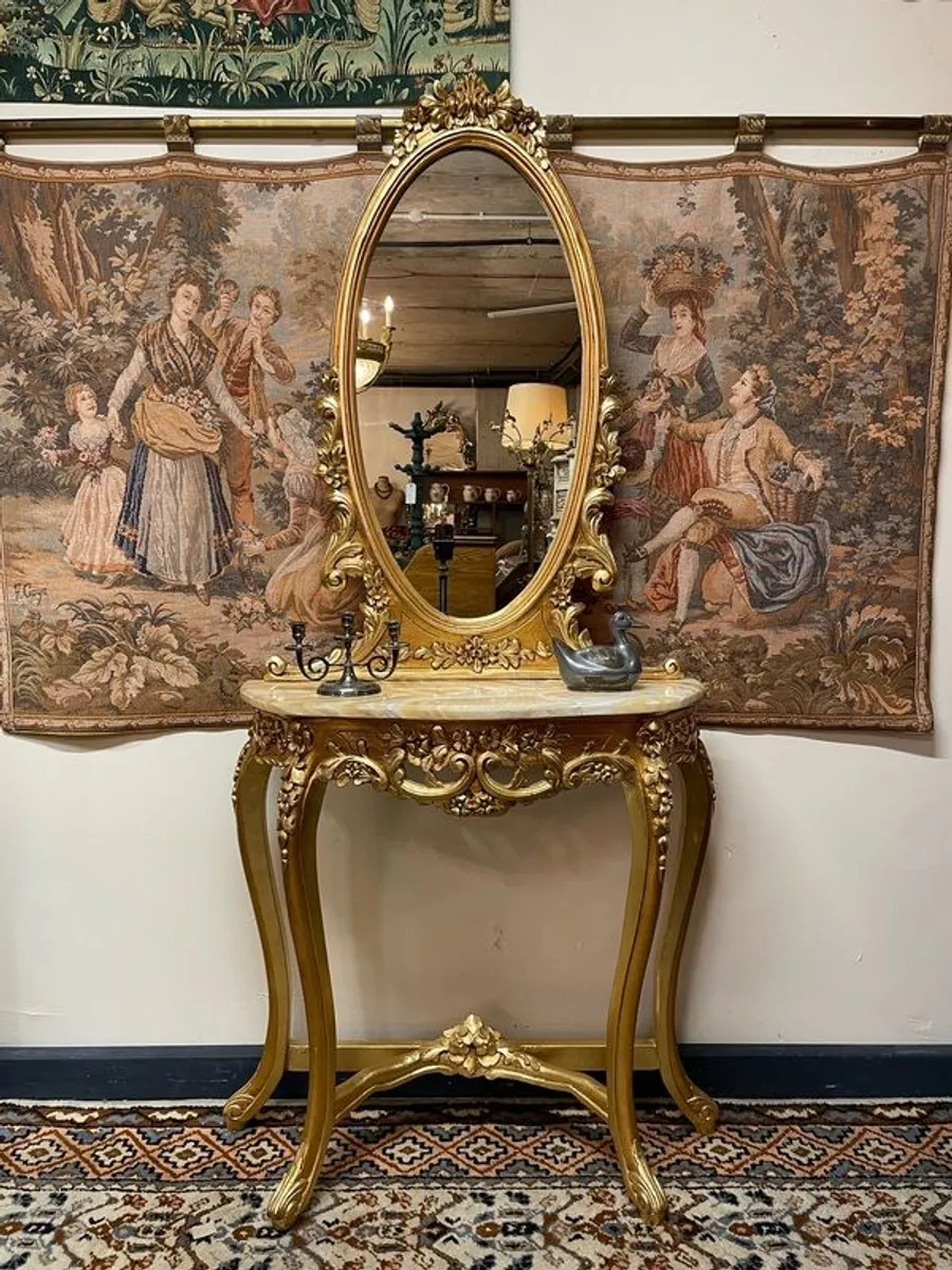 Lovely French Style Giltwood Console Table with Mirror - Image 1