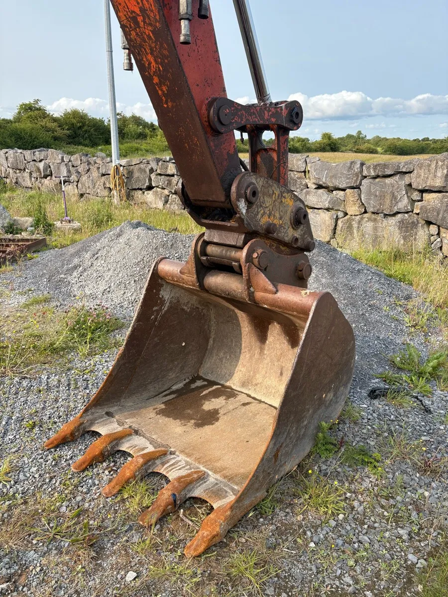 Hitachi Ex 120-2 - Image 3