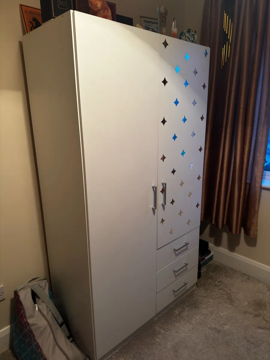 Wardrobe White - Image 2