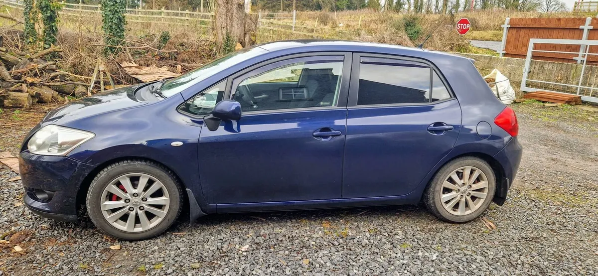 Toyota Auris NCT Jan/2026 - Image 2