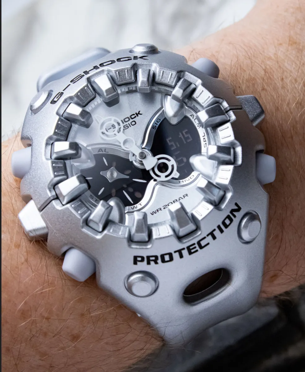 G-Shock, ANALOG-DIGITAL GA-V01 SERIES GA-V01A-8A - Image 1