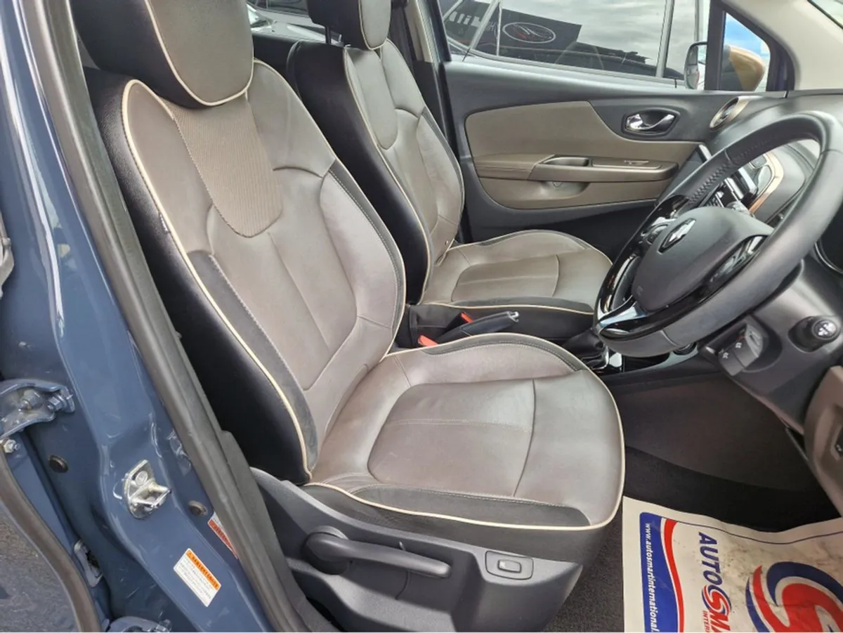 Renault Captur Dynamique 1.2 Petrol Automatic 5DR - Image 3