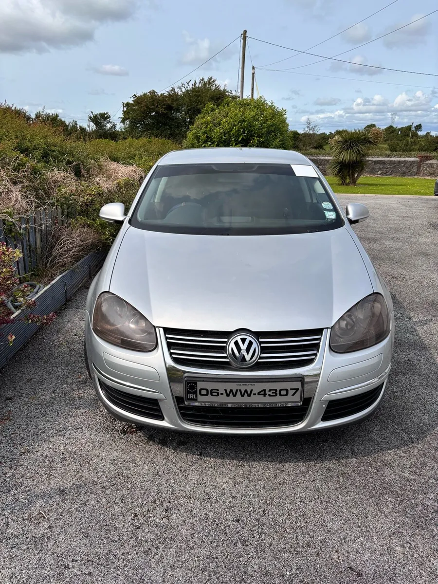 Volkswagen Jetta - Image 2