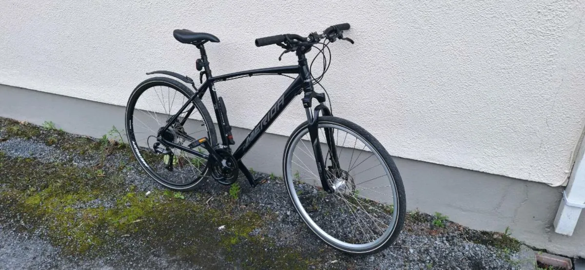 Merida hybrid bicycle - Image 4