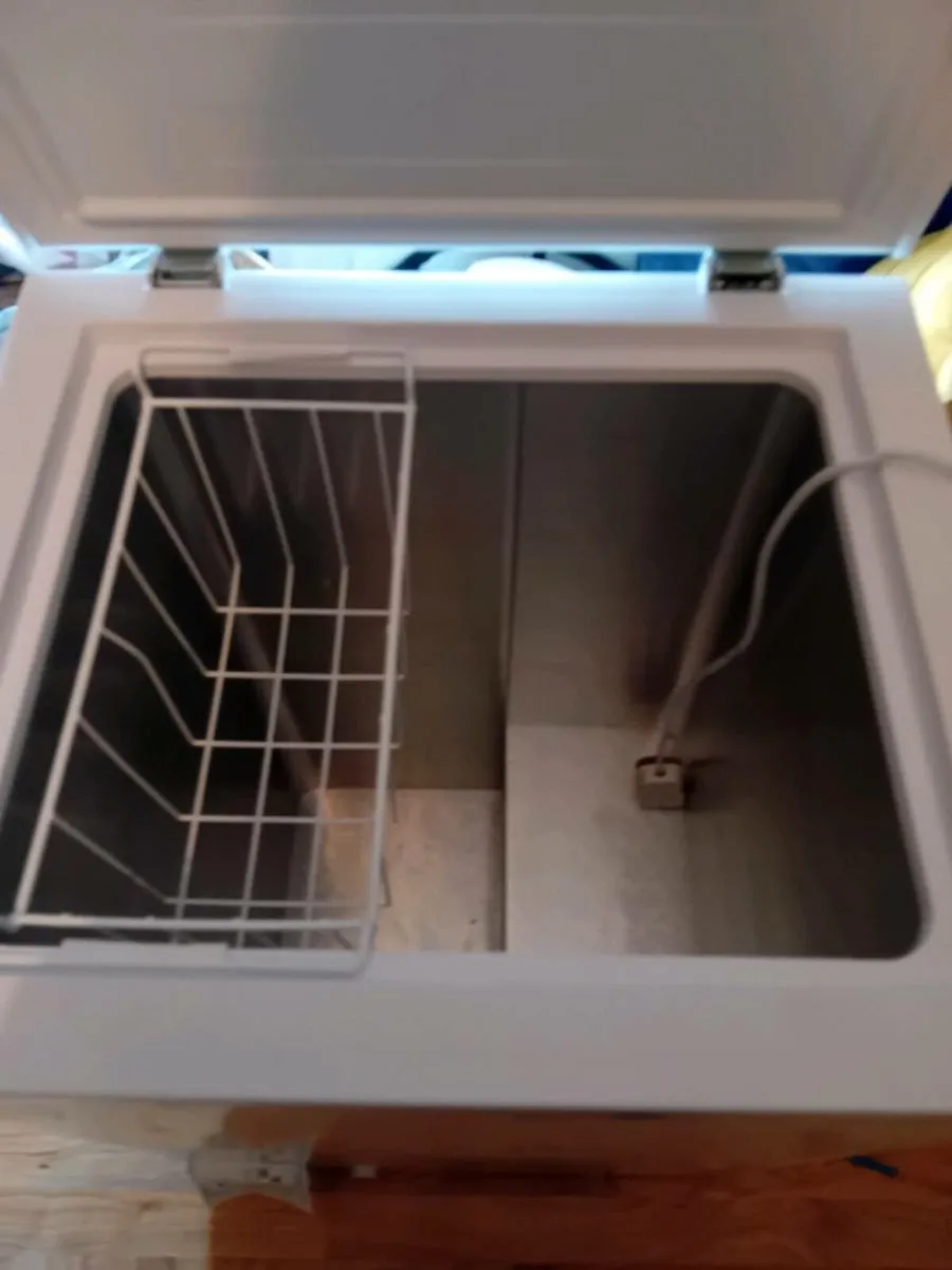 Freezer - Image 2