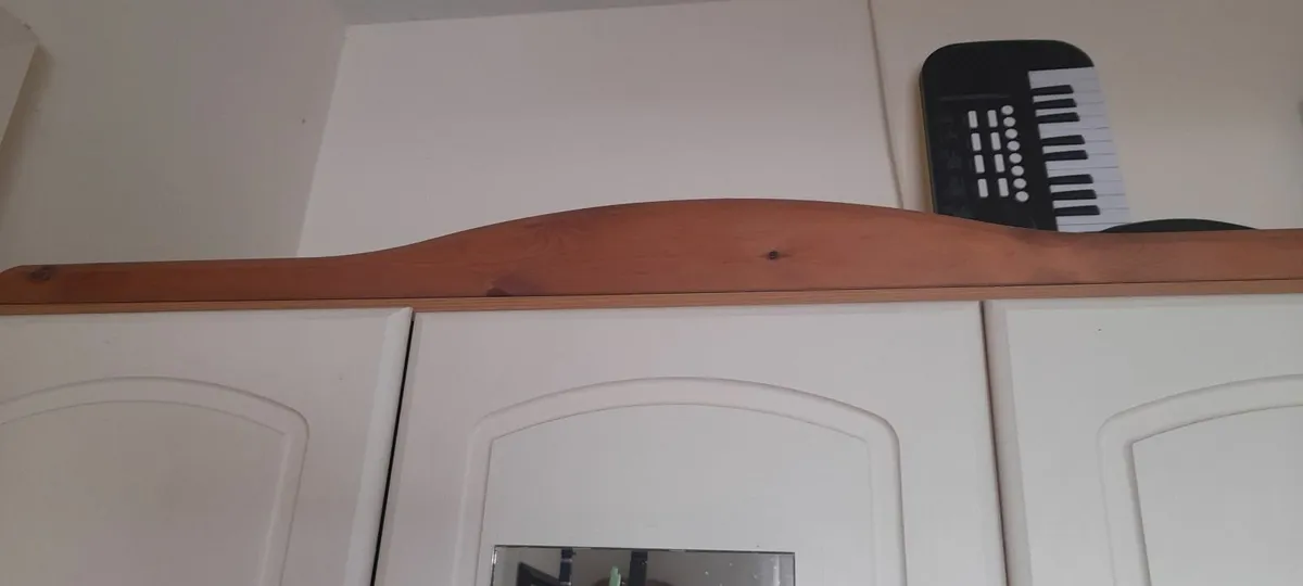 Bedroom wardrobe - Image 3