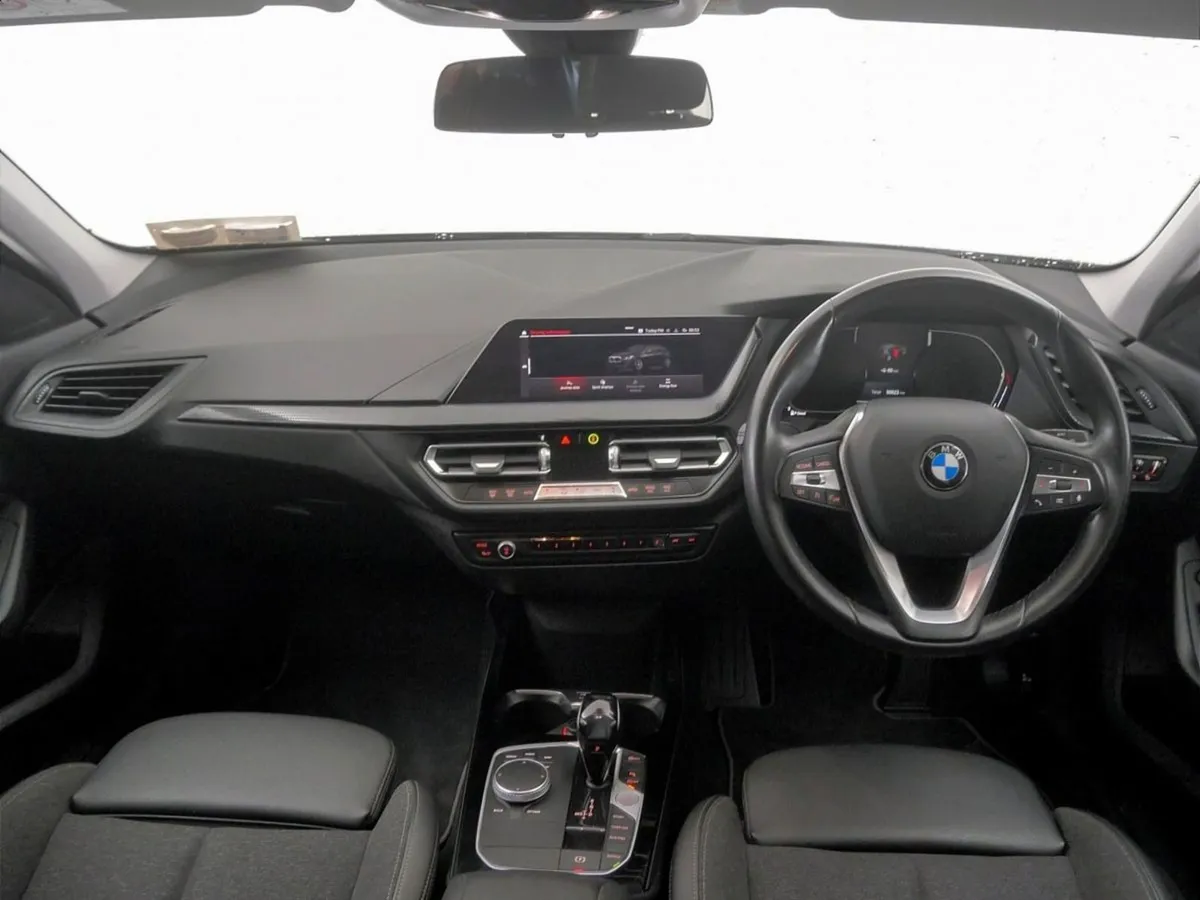 BMW 1 Series 116d Sport - Image 4