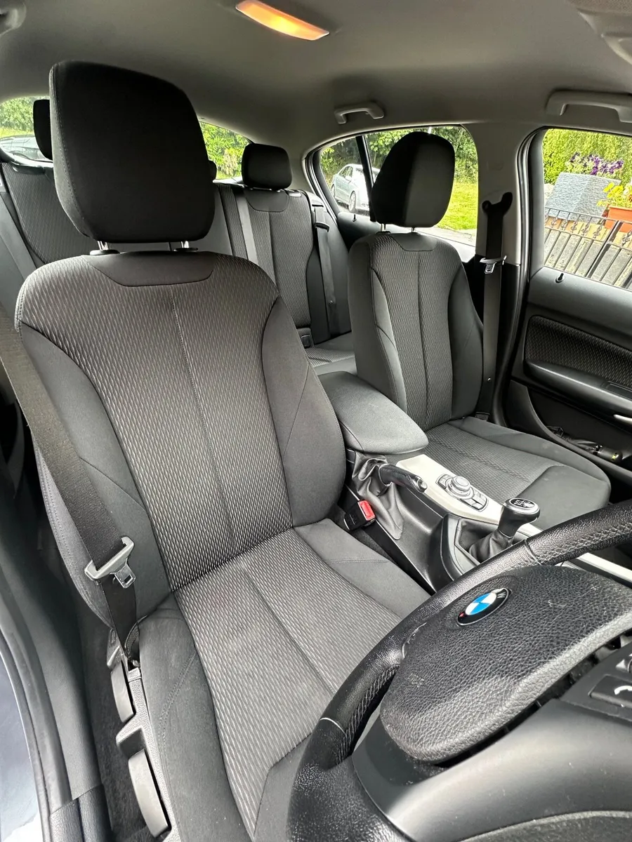 BMW 1-Series 2015 - Image 2