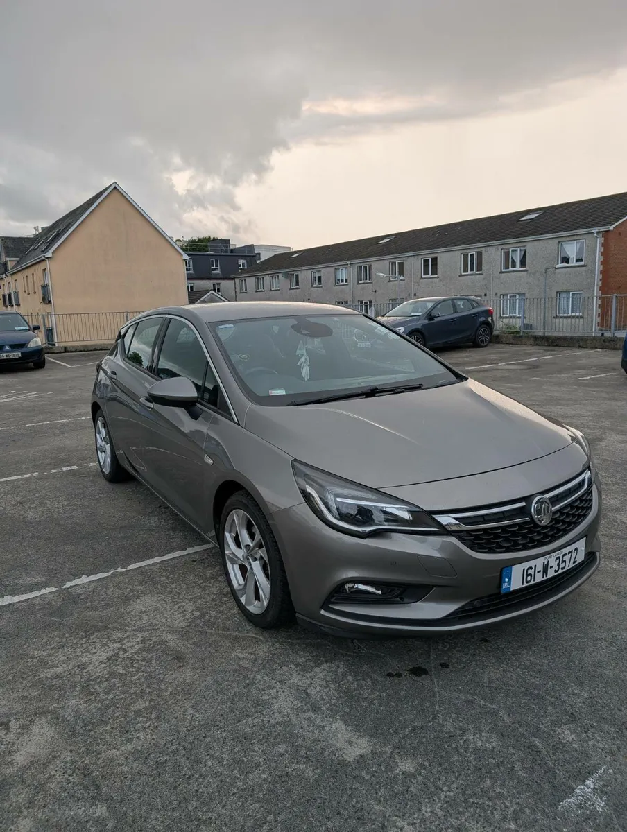 Vauxhall Astra 2016 1.6 SRI Low mileage - Image 3