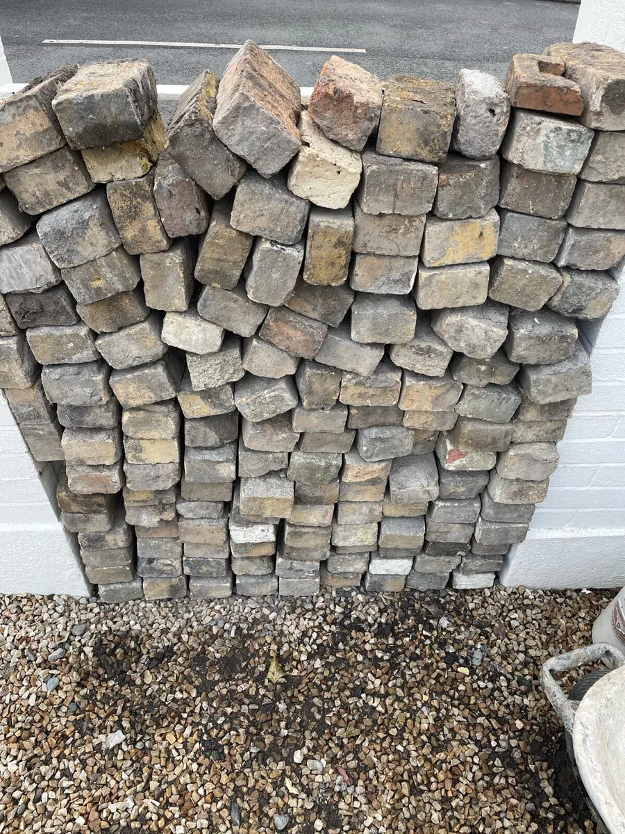 Bricks - Image 3