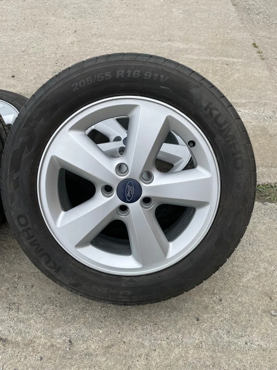 Ford Focus Alloy Wheels & Tyres 205/55R16 - Image 2